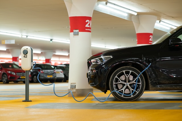 How Much Does a Commercial EV Charging Station Cost?